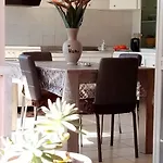 Alojamento de Acomodação e Pequeno-almoço Domus Felix