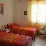 Alojamento de Acomodação e Pequeno-almoço Domus Felix 3*
